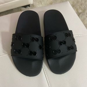 Authentic Black Gucci slides size 10
